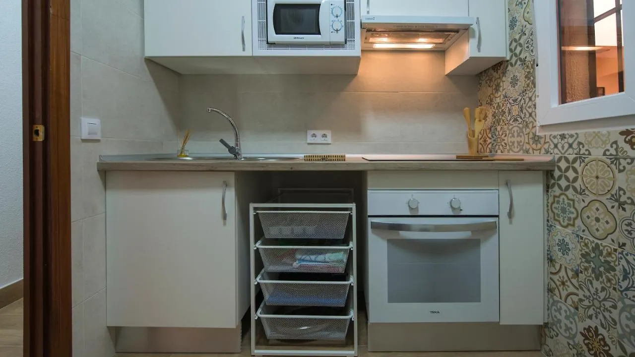 Apartamento San José con parking incluido Toledo 0*,
